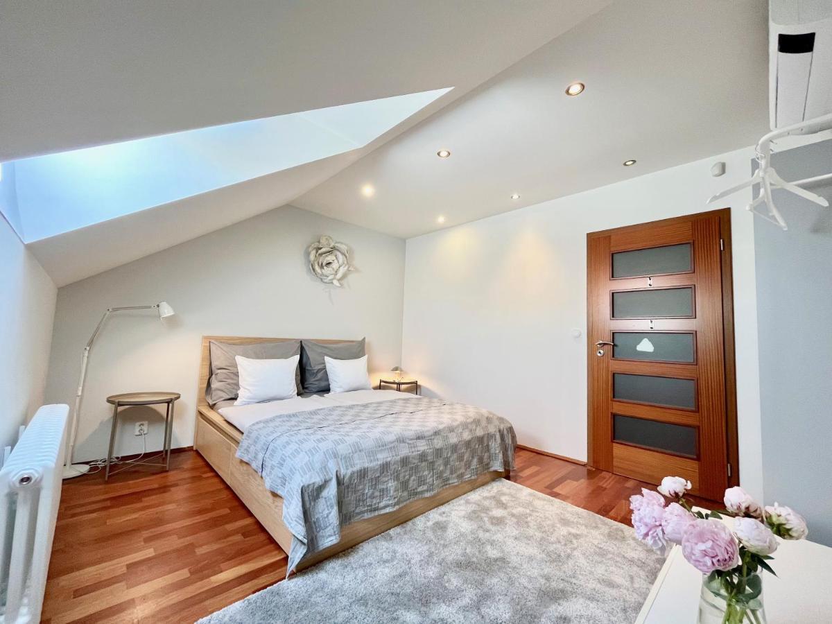 Luxury Penthouse Apartment Prague Luaran gambar