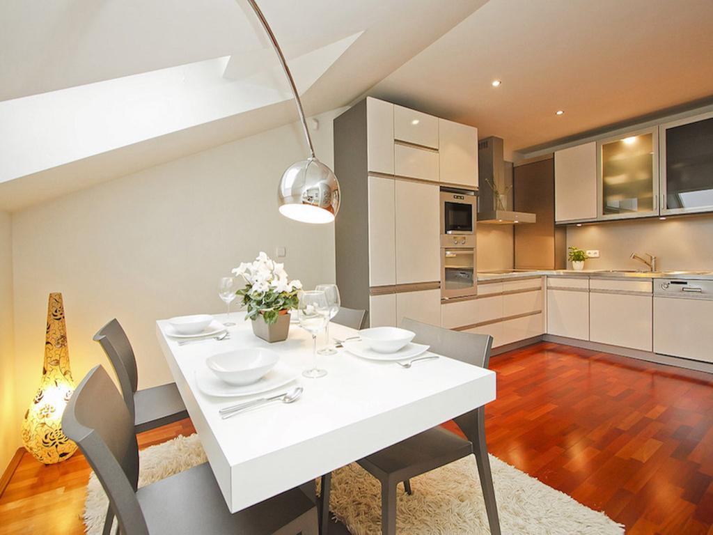 Luxury Penthouse Apartment Prague Bilik gambar